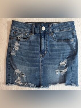 American Eagle AE Skirt Women’s Sz 2 Cut Off Distressed Denim Y2K Mini Jean